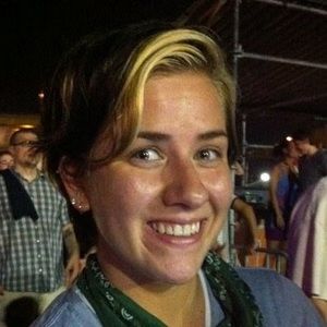 Meet your Posher, Caitlin